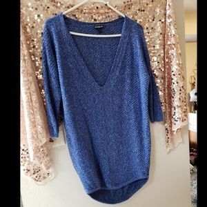 EXPRESS Quarter Sleeve Knit Blue V Neck Sweater